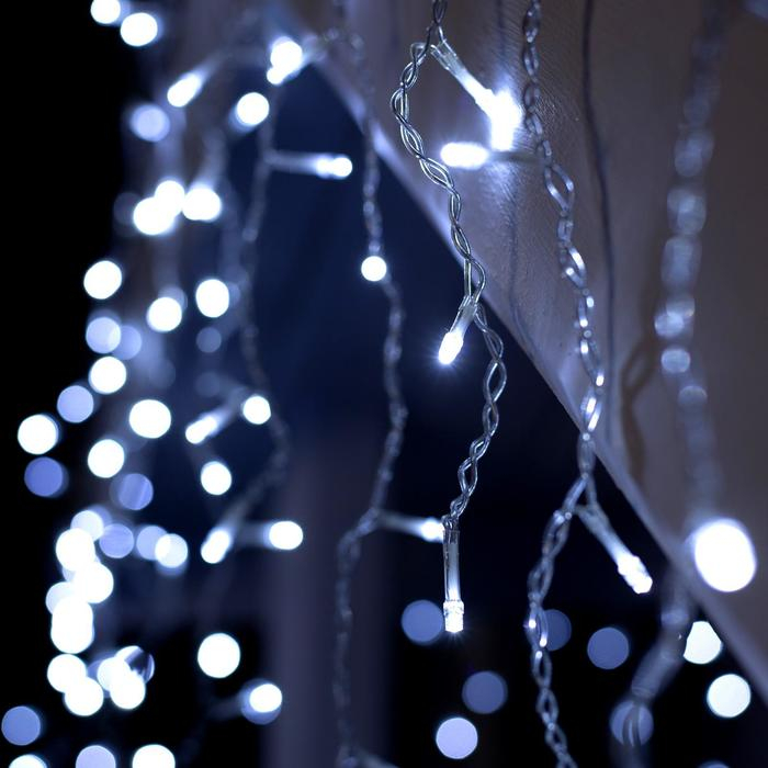 Гирлянда &laquo;Бахрома&raquo; 4 &times; 0.6 м, IP44, прозрачная нить, 180 LED, свечение белое, 8 режимов, 220 В
