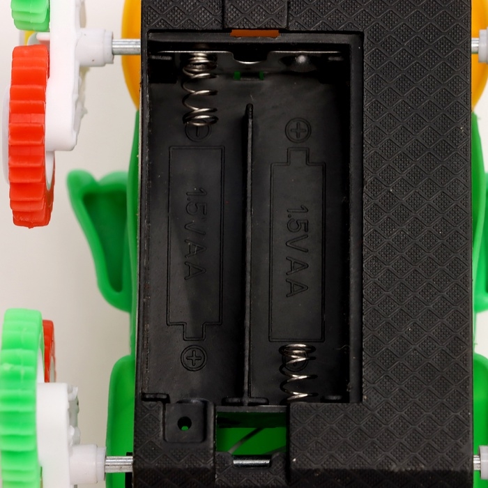 Машинка-перевёртыш &laquo;Лягушка&raquo;, работает от батареек, цвет зеленый