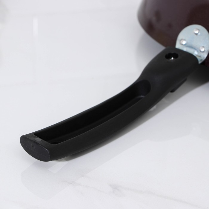 Сковорода &laquo;Хозяюшка&raquo;, d=26 см, съёмная ручка, антипригарное покрытие, цвет бордовый