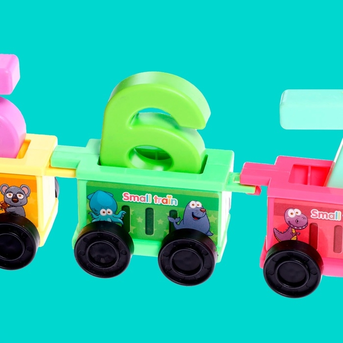 Каталка на веревке &laquo;Паровозик&raquo;