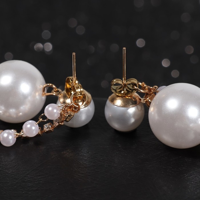 Серьги с жемчугом &laquo;Дорожка&raquo; на увеличение, цвет белый в золоте