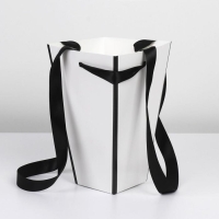 Коробка для цветов на лентах &laquo;Шанель&raquo;, 17 х 25 х 9 см