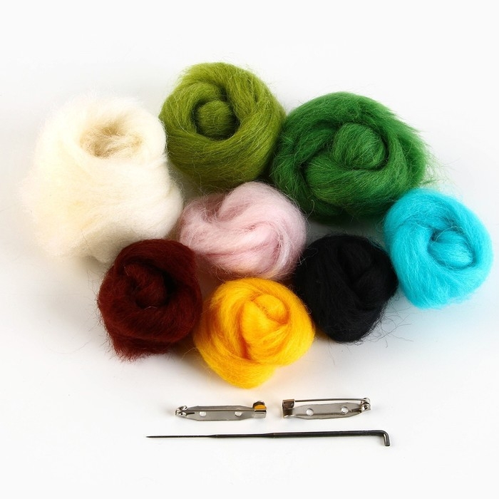 Валяние из шерсти. Брошь &laquo;Единорожка с авокадо&raquo;