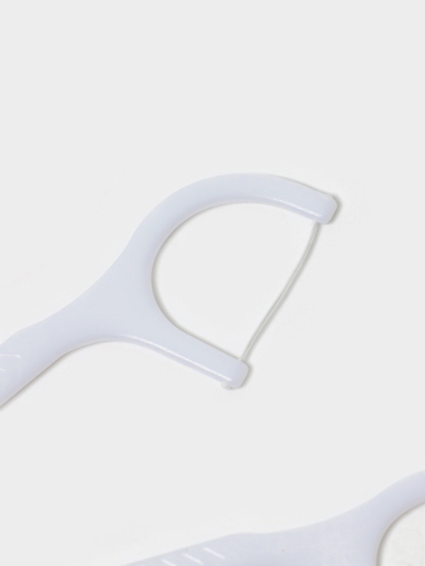 Зубочистки с зубной нитью Доляна, набор 50 шт., пластик, шелковина, белые