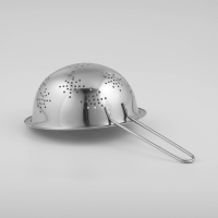 Дуршлаг из нержавеющей стали Доляна &laquo;Индия&raquo;, 750 мл, d=16 см, длинная ручка