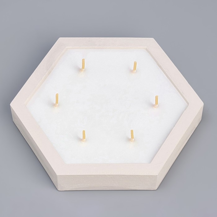 Свеча фигурная ароматическая в бетоне "Шестигранник", 14,5х2 см, белый, жасмин и пачули