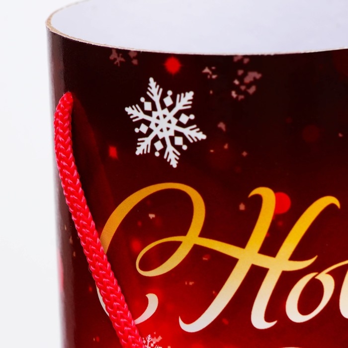 Новый год. Подарочная коробка, тубус &laquo;Красно-Золотая&raquo; 99х340мм .