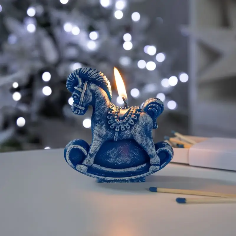 Свеча фигурная &laquo;Лошадка-качалка&raquo;, синяя