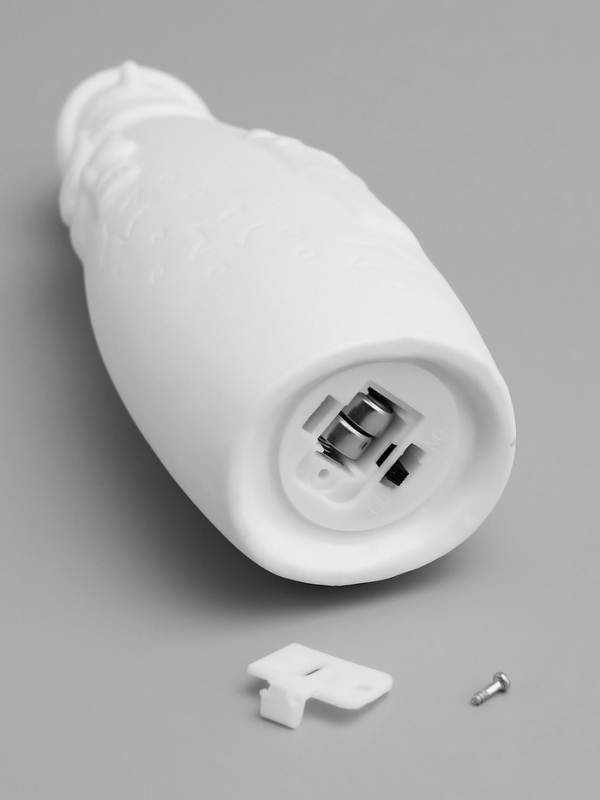 Светодиодная фигура "Снеговик в колпаке" 6х5.5х19.8 см, 1 LED, LR44x3(в компл.), свечение тёплое белое