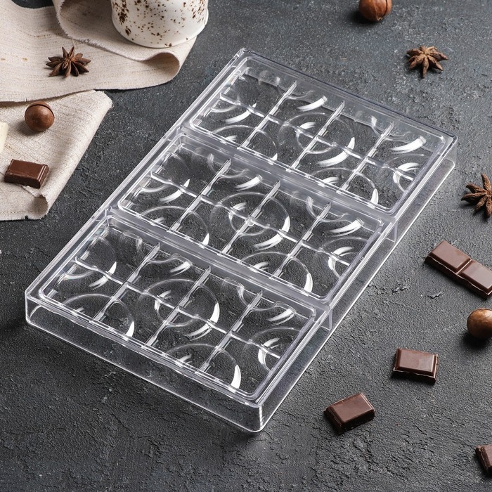 Форма для шоколада KONFINETTA &laquo;Плитка с колечками&raquo;, 27,5&times;17,5&times;2,5 см, 3 ячейки 15,3&times;7,5х0,8 см, цвет прозрачный