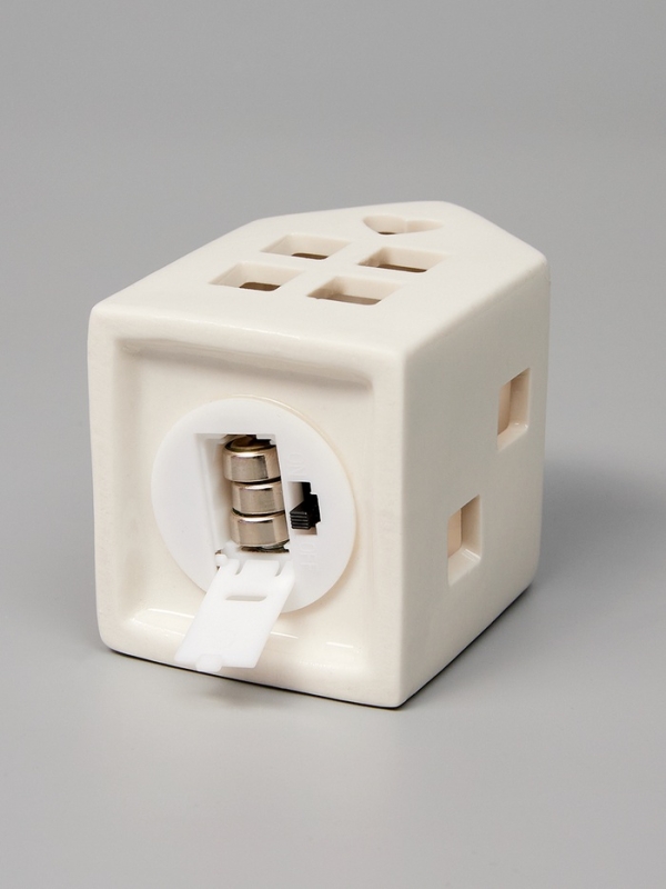 Светодиодная фигура "Дом белый" 8х4.8х5.5, 1 LED, LR44x3(в компл.), Т/БЕЛЫЙ