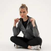 Ветровка женская Resport, р. 44, цвет серый, спортивная Ветровка женская Resport, р. 44, цвет серый, спортивная