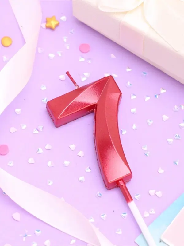 Свеча в торт на шпажке &laquo;Цифра 7&raquo;, красная, 5 см