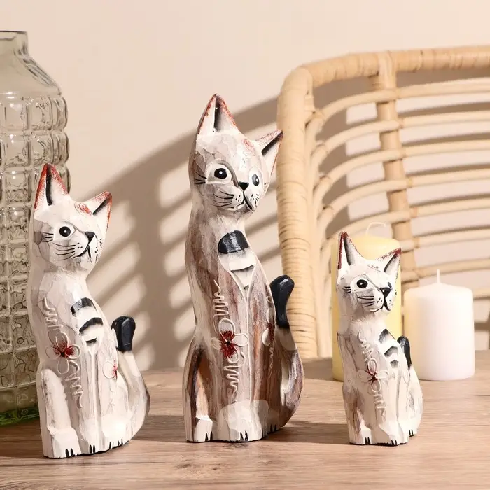 Сувенирный набор дерево "Кошки белые" (15,20,25) 15х8х25 см