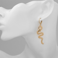 Новый год! Символ года 2025! Серьги металл &laquo;Змея&raquo; завёрнутая, цвет белый в золоте