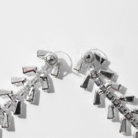 Серьги висячие со стразами &laquo;Гроздь&raquo; прямоугольники, цвет белый в серебре, 6,5 см