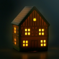 Набор для творчества «Керамический ночник. Домик» Набор для творчества «Керамический ночник. Домик»