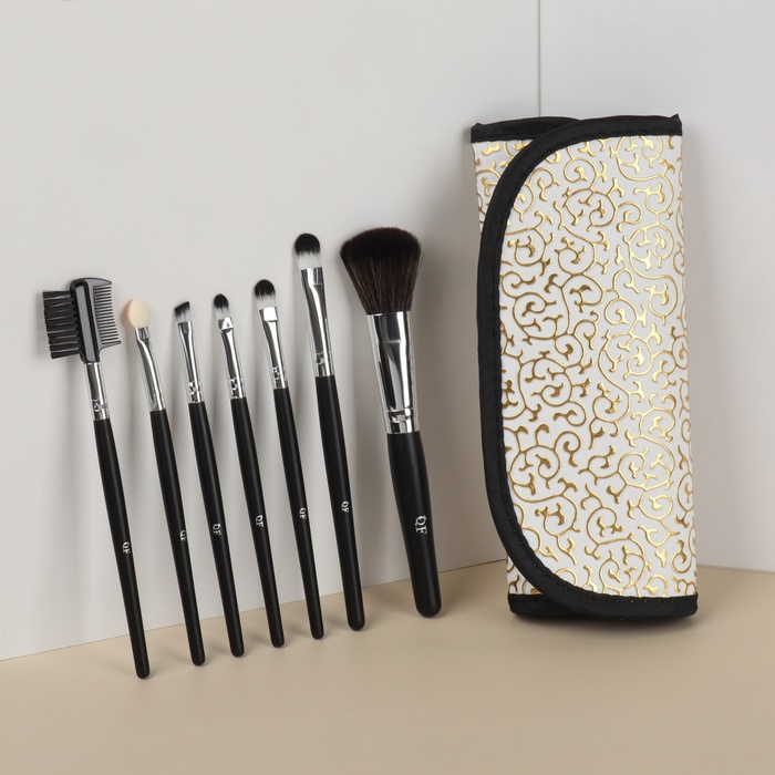 Набор кистей для макияжа «Вензель», 7 предметов, чехол на кнопке, цвет золотистый/чёрный Набор кистей для макияжа «Вензель», 7 предметов, чехол на кнопке, цвет золотистый/чёрный