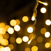 Гирлянда &laquo;Бахрома&raquo; 6 &times; 0.7 м, IP44, УМС, белая нить, 120 LED, свечение тёплое белое, 220 В