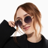 Очки солнцезащитные uv 400, дужка 14 см, ширина 11.7 см, линза 4.7 х 5 см