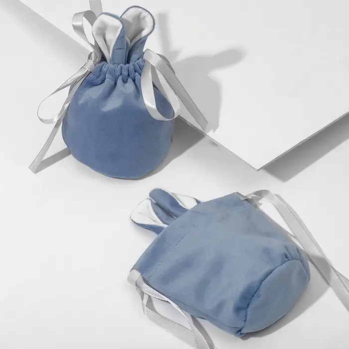 Мешочек бархатный &laquo;Зайчик&raquo;, 11&times;12.5 см, голубой