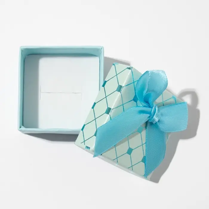 Коробочка подарочная под кольцо/серьги «Кубики», 5×5 (размер полезной части 4.5×4.5 см), МИКС, вставка белая Коробочка подарочная под кольцо/серьги «Кубики», 5×5 (размер полезной части 4.5×4.5 см), МИКС, вставка белая