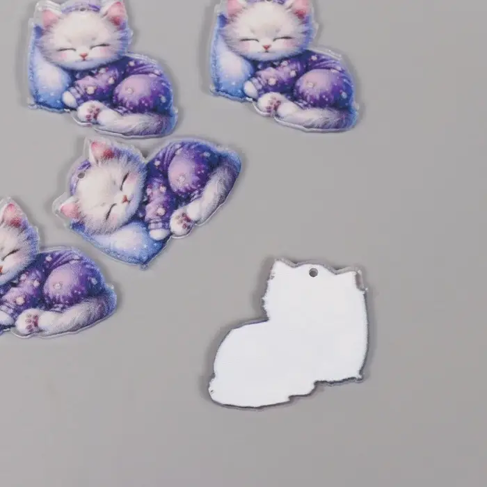 Декор для творчества акрил "Котёнок в пижамке сладко спит на подушке" 2,9х3,4х0,3 см