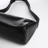 Сумка женская кросс-боди, на молнии, цвет чёрный Сумка женская кросс-боди, на молнии, цвет чёрный