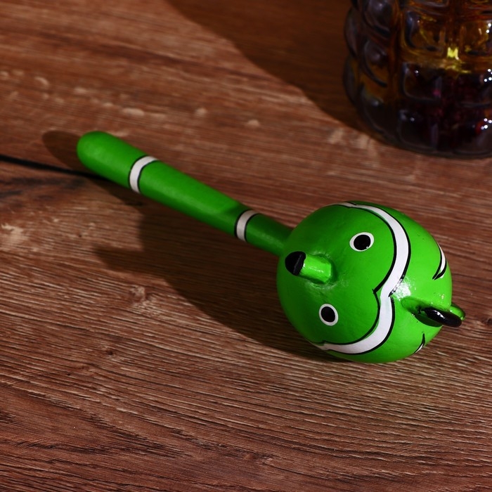 Сувенирный музыкальный инструмент Маракас Сувенирный музыкальный инструмент Маракас "Рыбка" дерево 22 см