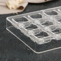 Форма для конфет и шоколада KONFINETTA &laquo;Восход&raquo;, 27,5&times;17,5&times;2,5 см, 21 ячейка 2,5&times;2,5&times;1 см, цвет прозрачный