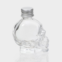 Банка стеклянная для хранения сыпучих продуктов &laquo;Череп. Хэллоуин&raquo;, 30 мл, 4&times;5,5&times;7 см, с металлической крышкой