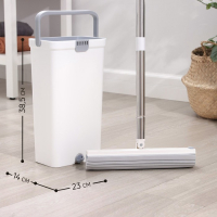 Швабра с отжимом и ведро Raccoon: швабра 32&times;5&times;132 см, ведро для полоскания и отжима 14 л