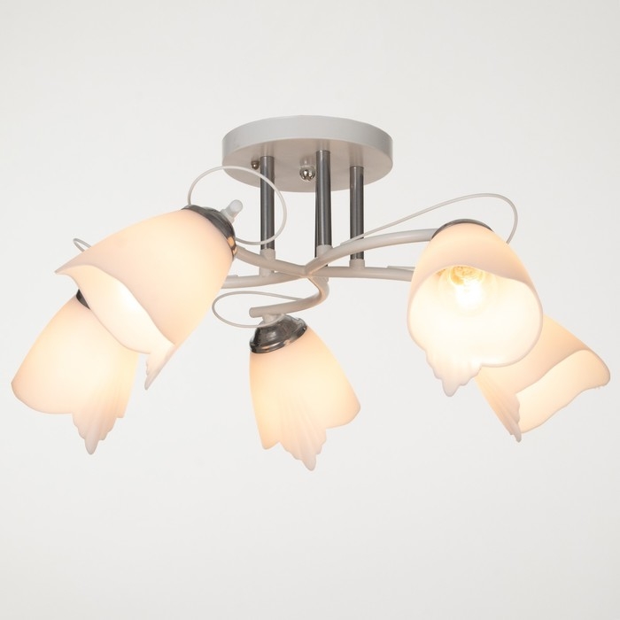 Люстра "Николь" 5х15Вт Е27 белый BayerLux