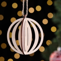Деревянная игрушка на ёлку "Вертикальные", шар, диаметр 8 см Деревянная игрушка на ёлку "Вертикальные", шар, диаметр 8 см