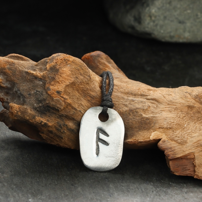 Амулет Амулет "Скандинавские Руны", руна АНСУЗ, 21х29мм, металлический