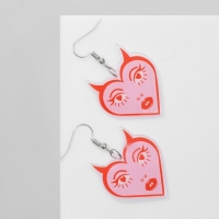 Серьги акрил &laquo;Сердце&raquo; с лицом, цвет розово-красный