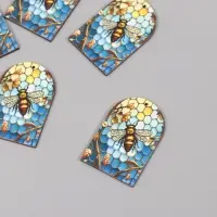 Декор для творчества дерево "Пчела и соты. Витраж" 4,4х3х0,3 см