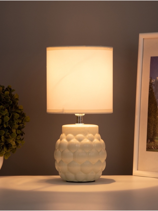 Лампа настольная "Хицугая" 1х40Вт Е14 бежевый 14х14х28см