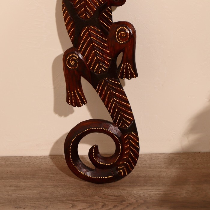 Панно дерево "Геккон" 50х13х1 см