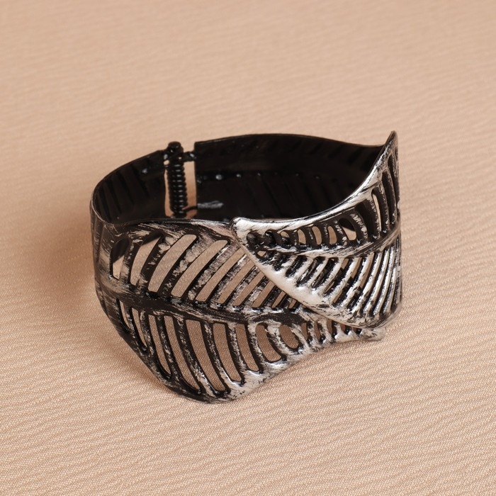 Подхват для штор &laquo;Листья&raquo;, d = 7 &times; 6 см, цвет чёрный