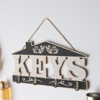 Крючки декоративные дерево "Домик. Ключи" 3,5х35х17,5 см