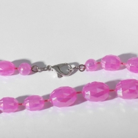 Бусы &laquo;Классика&raquo; овалы на увеличение, цвет радужно-малиновый, 45 см