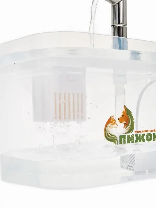 Фонтан для кошек и собак 1,5 л, 16,5 х 13 х 12 см, евророзетка, прозрачный