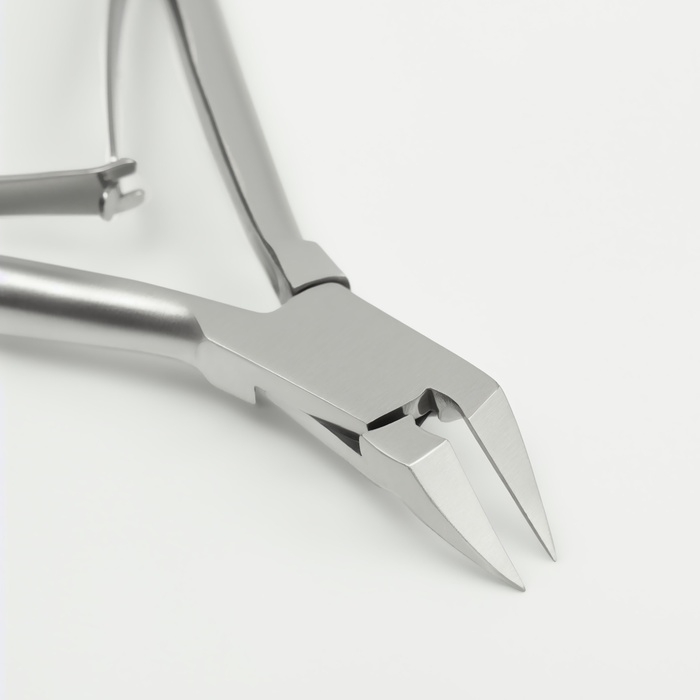 Кусачки педикюрные, 2 пружины, 10,5 см, длина лезвия - 12 мм, цвет серебристый