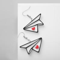 Серьги акрил &laquo;Самолётики&raquo; бумажные с сердцами, цветные в серебре