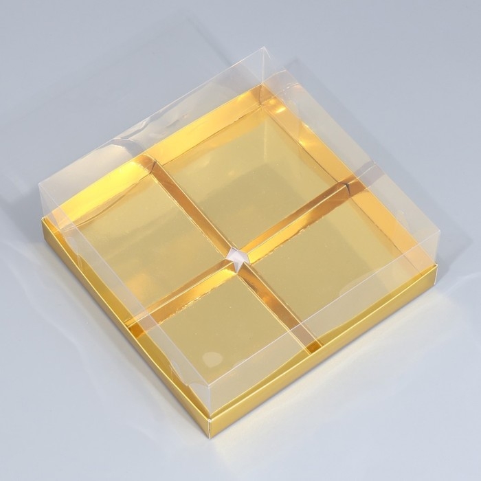 Коробка кондитерская для муссовых пирожных &laquo;Золотистая&raquo;, 17.8 х 17.8 х 6.5 см