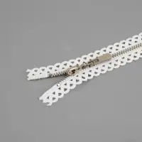 Молния металлическая, №3, неразъёмная, замок автомат, 60 см, белая
