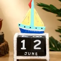 Календарь настольный "Парусник" дерево 11х5х16 см, цв. жёлтый