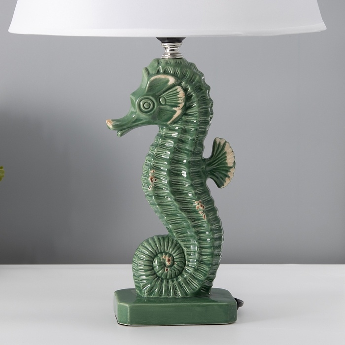 Настольная лампа с абажуром RISALUX &laquo;Морской конек&raquo;, Е27, 40 Вт, зелёный, фигурное основание, 30&times;30&times;43.5 см