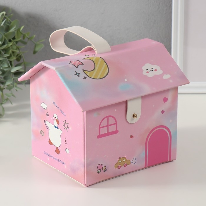 Шкатулка кожзам для украшений домик "Утёнок" розовая 16,5х19х16,5 см
